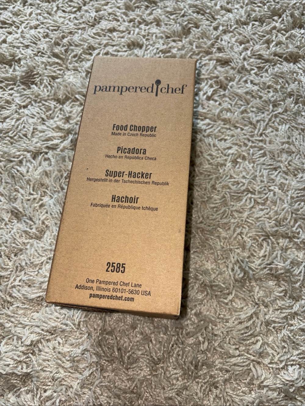 NIB Pampered Chef  Food Chopper White